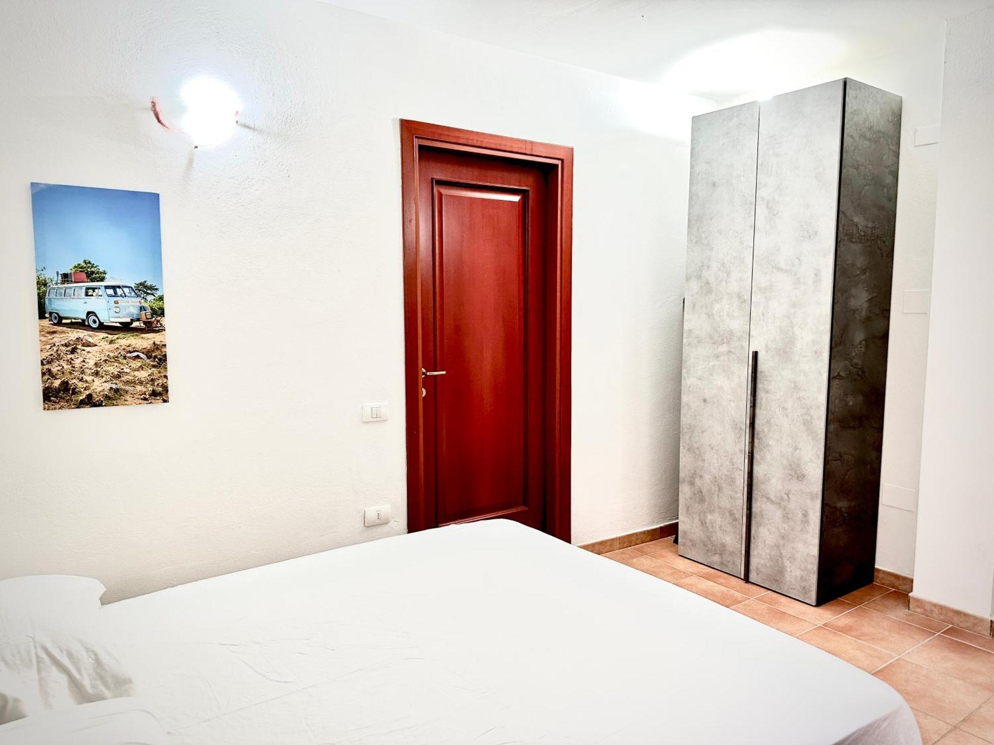 Poetto Beach Apartment Quartu SantʼElena Extérieur photo